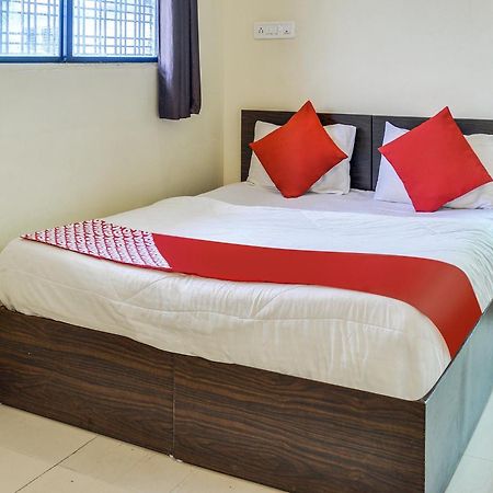Hotel O Infinity Inn Nagpur Buitenkant foto