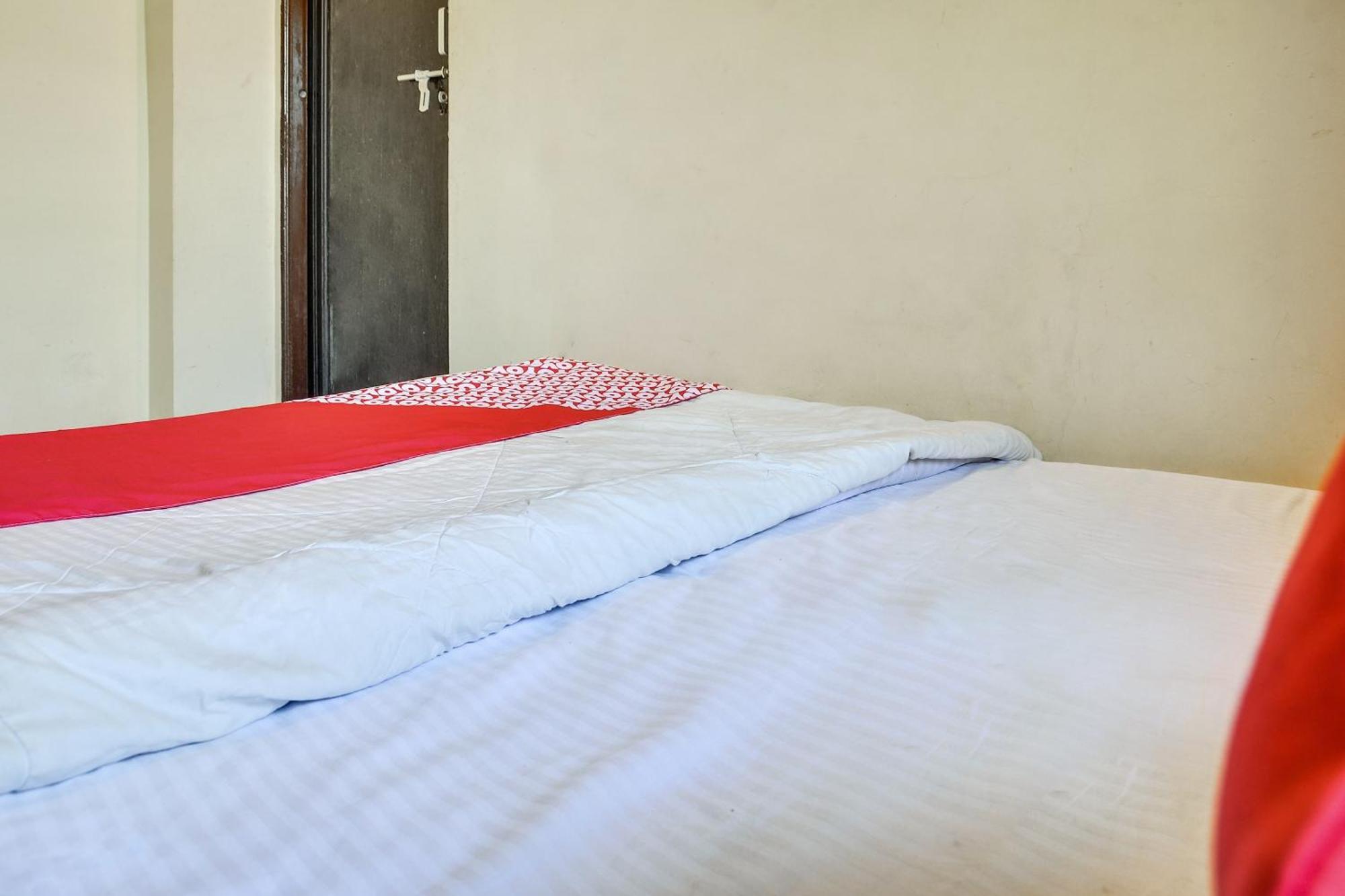 Hotel O Infinity Inn Nagpur Buitenkant foto