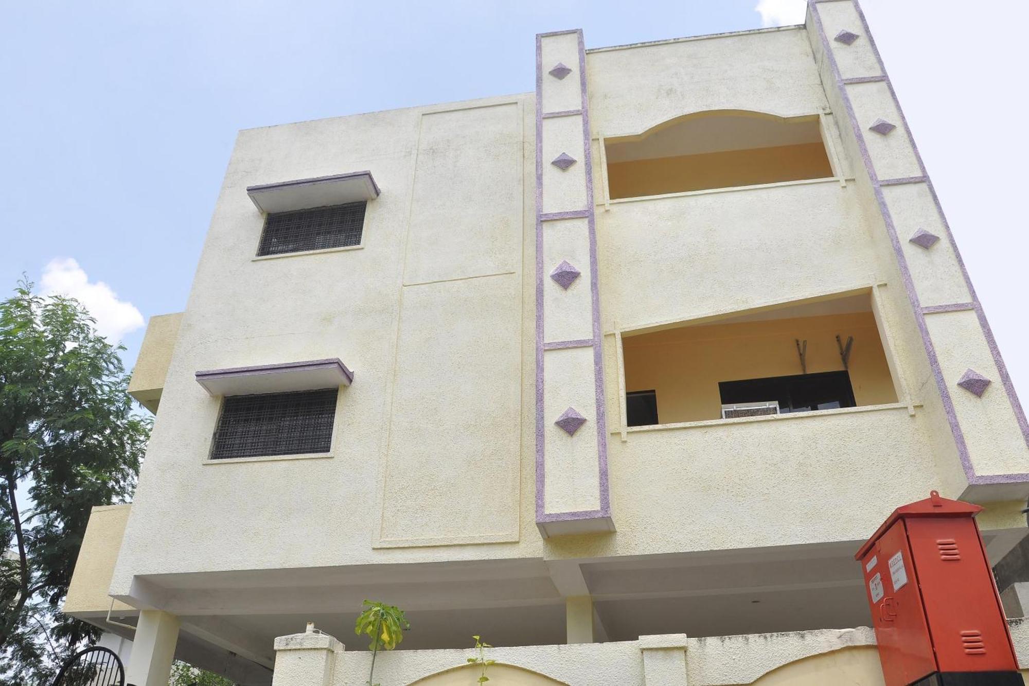 Hotel O Infinity Inn Nagpur Buitenkant foto